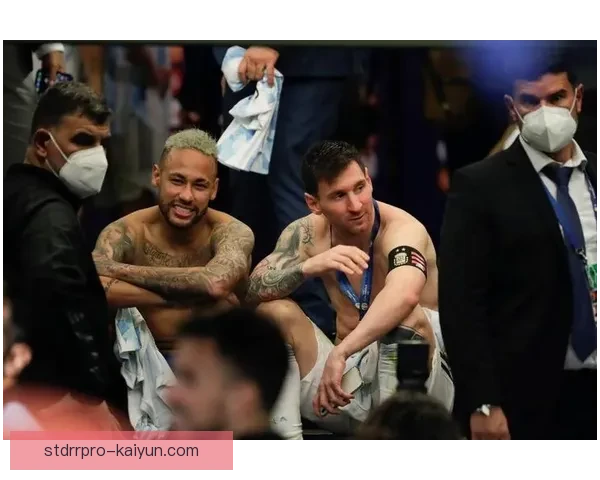 内马尔与梅西曾携手辉煌，共同书写足球历史的经典篇章