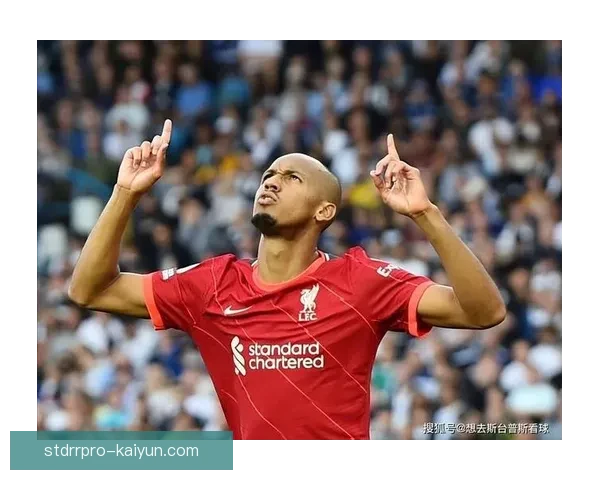 贝肯鲍尔对足球文化的深远影响持续受到关注与研究