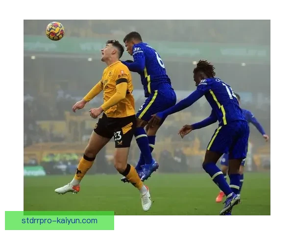 南美足球定位球战术在赛季初期逐渐显现战术趋向与玩法技巧