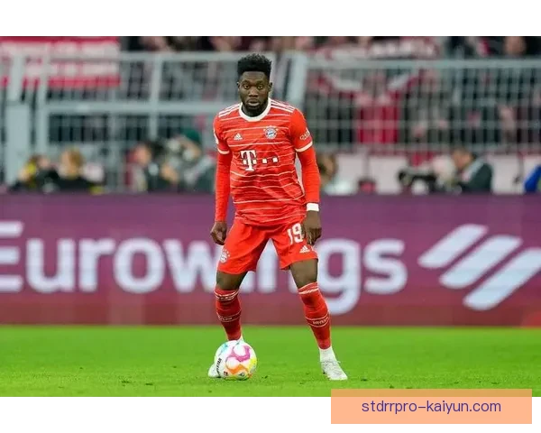 戴维斯边路配合逐渐成型，助力球队竞争力增强